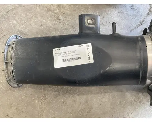 GM 6.0L Air Transfer Tube