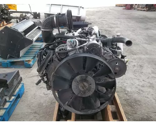 GM 6.6 DURAMAX L5P ENGINE ASSEMBLY
