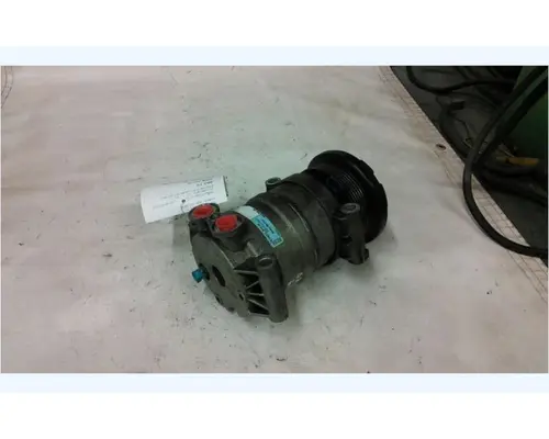 GM 6.6 DURAMAX Air Conditioner Compressor
