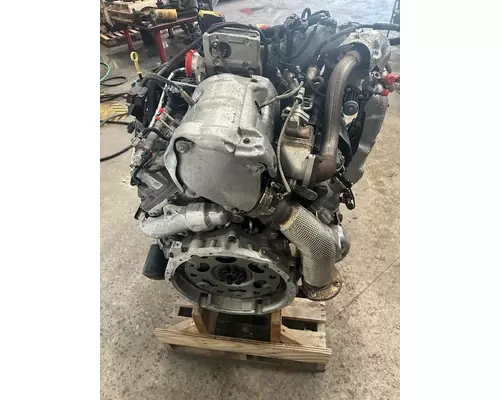 GM 6.6 DURAMAX Engine Assembly