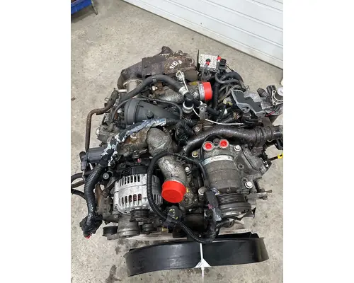 GM 6.6 DURAMAX Engine Assembly