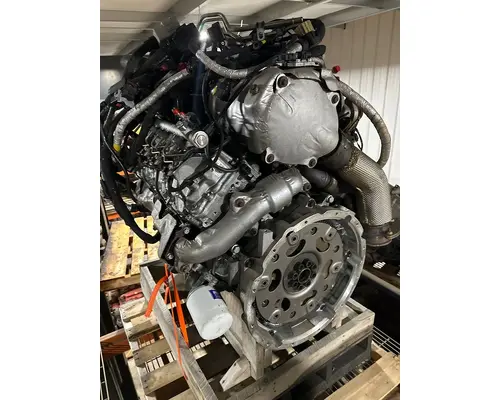 GM 6.6 DURAMAX Engine Assembly