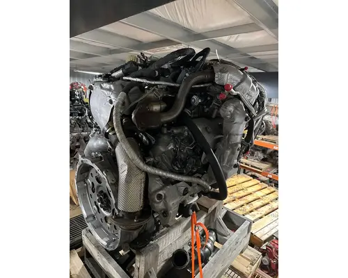 GM 6.6 DURAMAX Engine Assembly