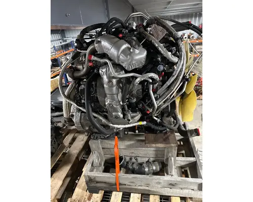 GM 6.6 DURAMAX Engine Assembly