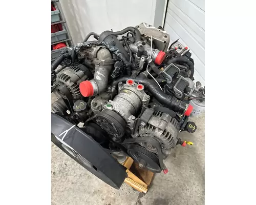 GM 6.6 DURAMAX Engine Assembly