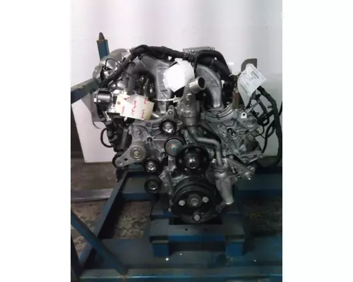 GM 6.6L DURAMAX L5P ENGINE ASSEMBLY