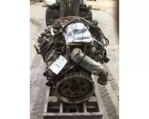 GM 6.6L DURAMAX LMM ENGINE ASSEMBLY