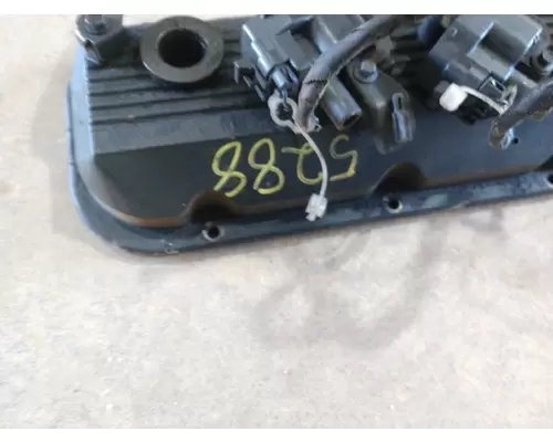 GM C6500 Valve Cover