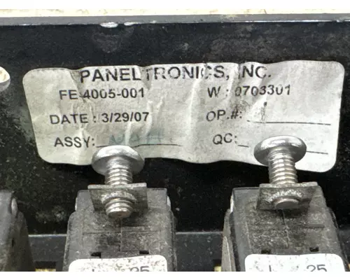 GM FE4005001 Switch Panel