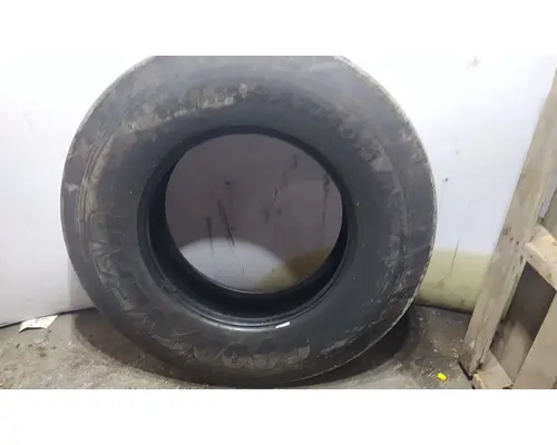 GOODYEAR 11R22.5 TIRE