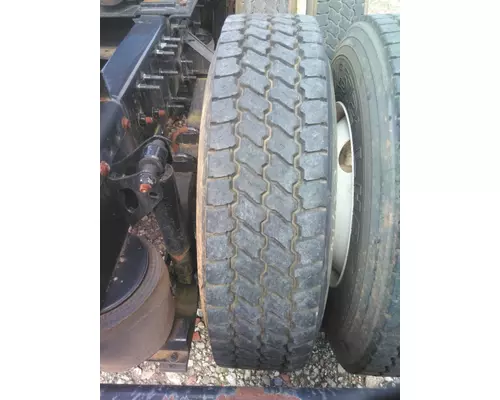 GOODYEAR 11R22.5 TIRE