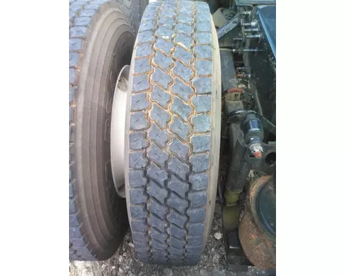 GOODYEAR 11R22.5 TIRE