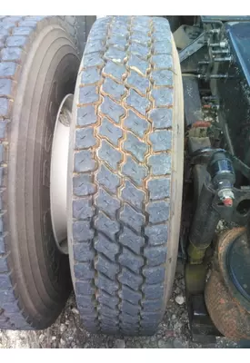 GOODYEAR 11R22.5 TIRE