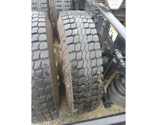 GOODYEAR 11R22.5 TIRE