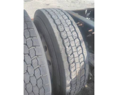 GOODYEAR 11R22.5 TIRE