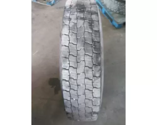 GOODYEAR 11R22.5 TIRE