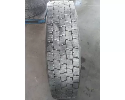 GOODYEAR 11R22.5 TIRE