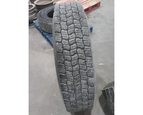 GOODYEAR 11R22.5 TIRE