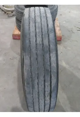 GOODYEAR 11R24.5 TIRE