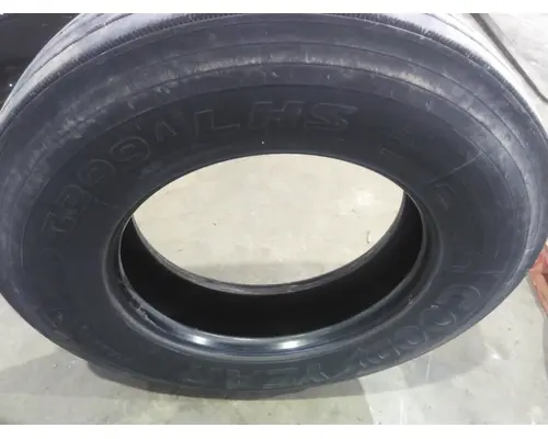 GOODYEAR 11R24.5 TIRE