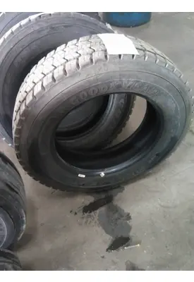 GOODYEAR 225/70R19.5 TIRE