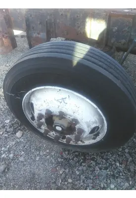 GOODYEAR 245/75R22.5 TIRE