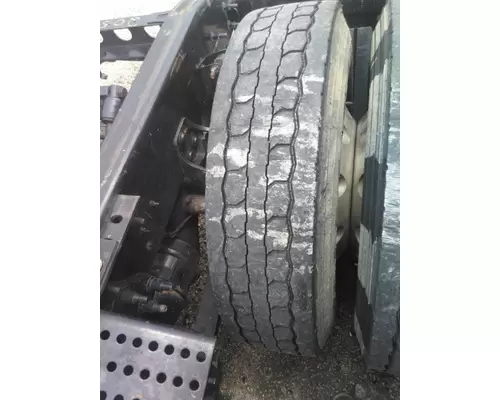 GOODYEAR 295/60R22.5 TIRE