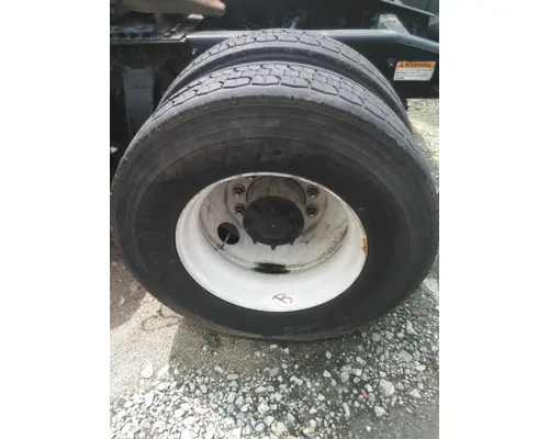 GOODYEAR 295/60R22.5 TIRE