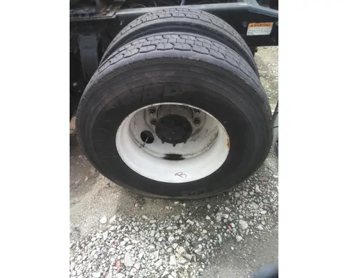 GOODYEAR 295/60R22.5 TIRE