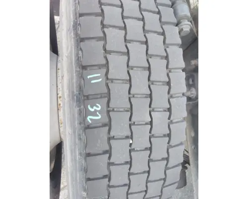 GOODYEAR 295/75R22.5 TIRE