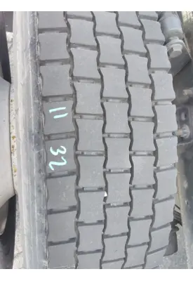 GOODYEAR 295/75R22.5 TIRE