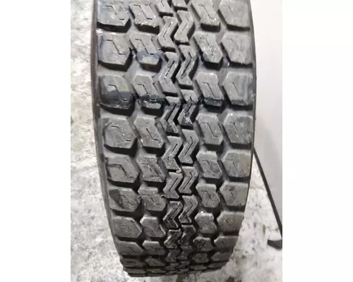 GOODYEAR 295/75R22.5 TIRE