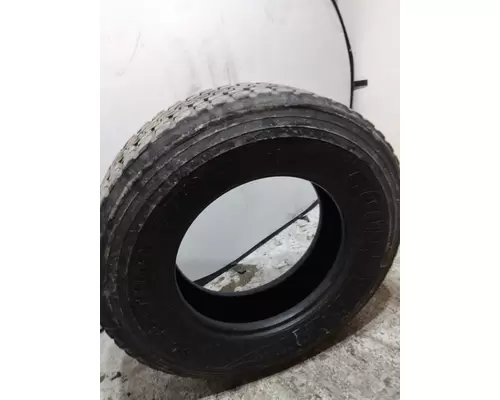 GOODYEAR 295/75R22.5 TIRE