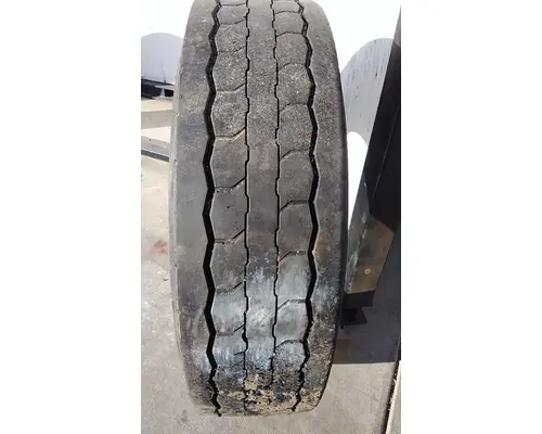 GOODYEAR 295/75R22.5 TIRE