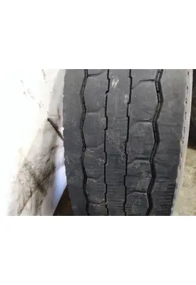 GOODYEAR 295/75R22.5 TIRE