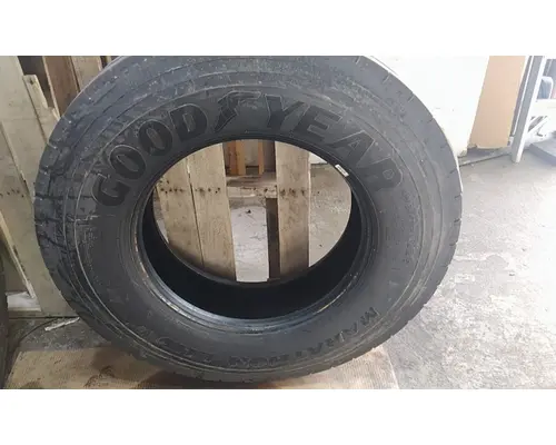 GOODYEAR 295/75R22.5 TIRE
