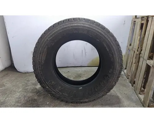 GOODYEAR 295/75R22.5 TIRE