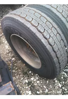 GOODYEAR 295/75R22.5 TIRE