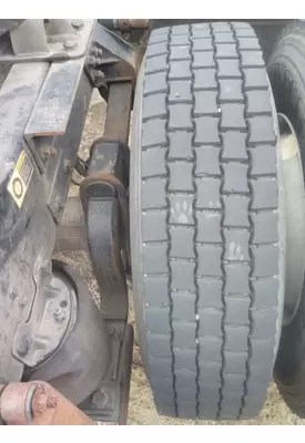 GOODYEAR 295/75R22.5 TIRE