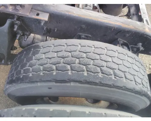 GOODYEAR 295/75R22.5 TIRE