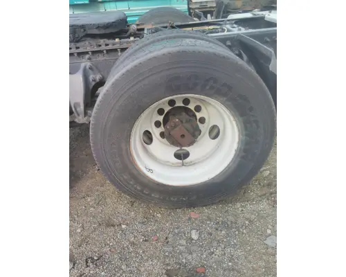 GOODYEAR 295/75R22.5 TIRE