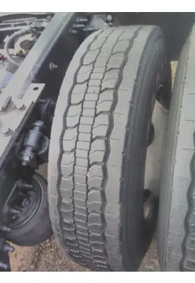 GOODYEAR 295/75R22.5 TIRE
