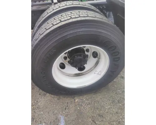 GOODYEAR 295/75R22.5 TIRE