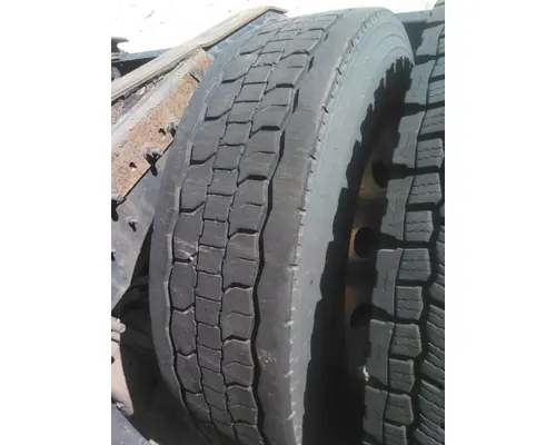 GOODYEAR 295/75R22.5 TIRE