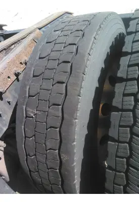 GOODYEAR 295/75R22.5 TIRE