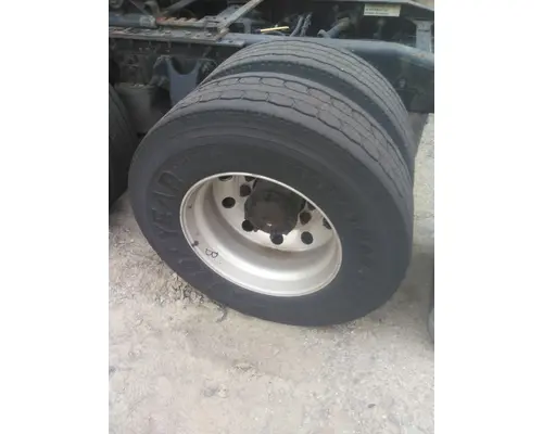 GOODYEAR 295/75R22.5 TIRE