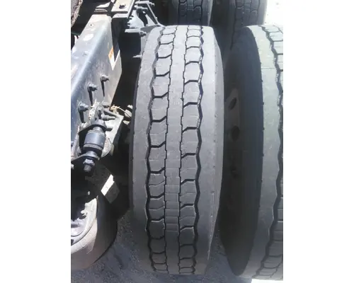GOODYEAR 295/75R22.5 TIRE