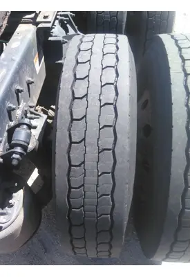 GOODYEAR 295/75R22.5 TIRE