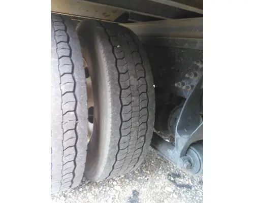 GOODYEAR 295/75R22.5 TIRE