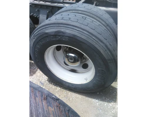 GOODYEAR 295/75R22.5 TIRE